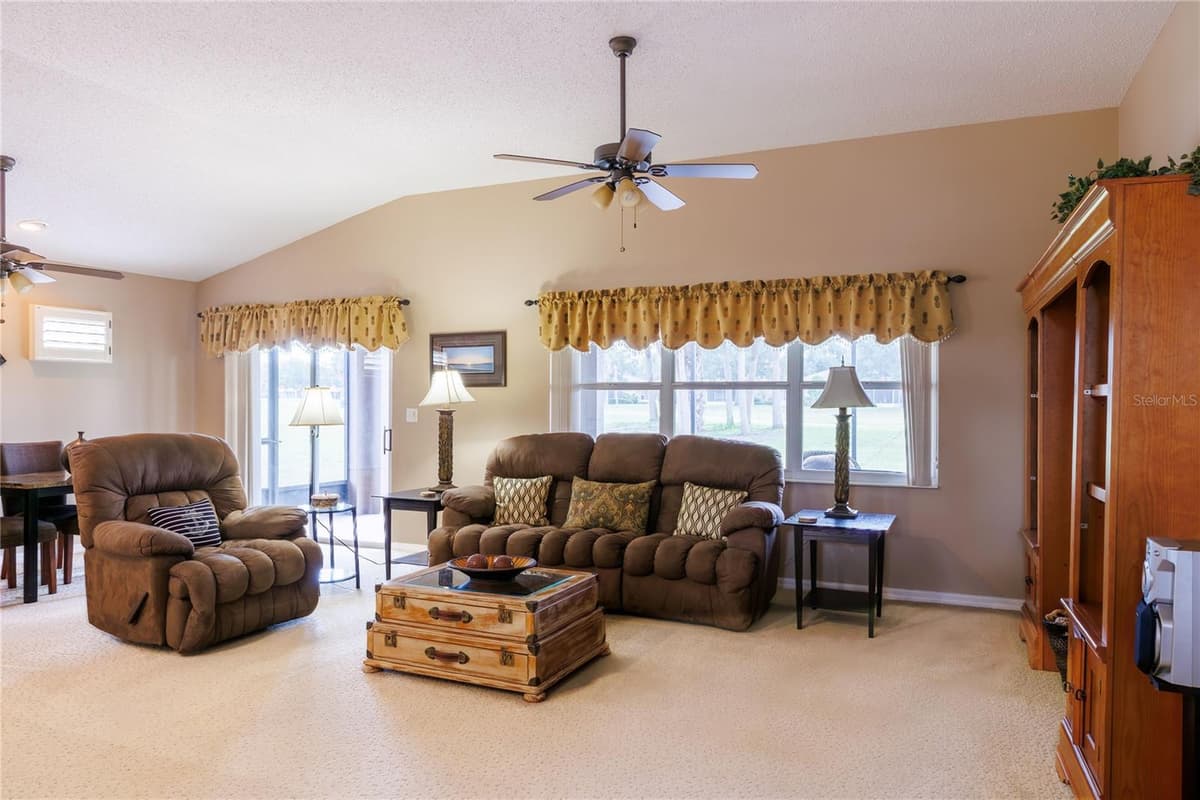 1124 CORINTH GREENS DRIVE — photo 14 of 22