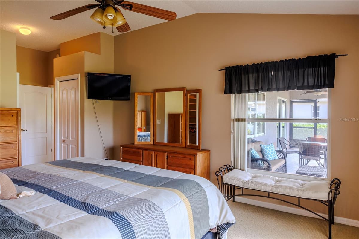 1124 CORINTH GREENS DRIVE — photo 15 of 22