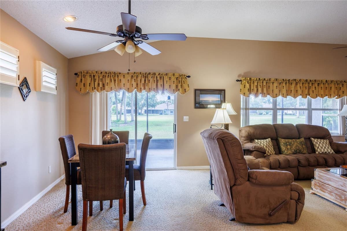 1124 CORINTH GREENS DRIVE — photo 12 of 22