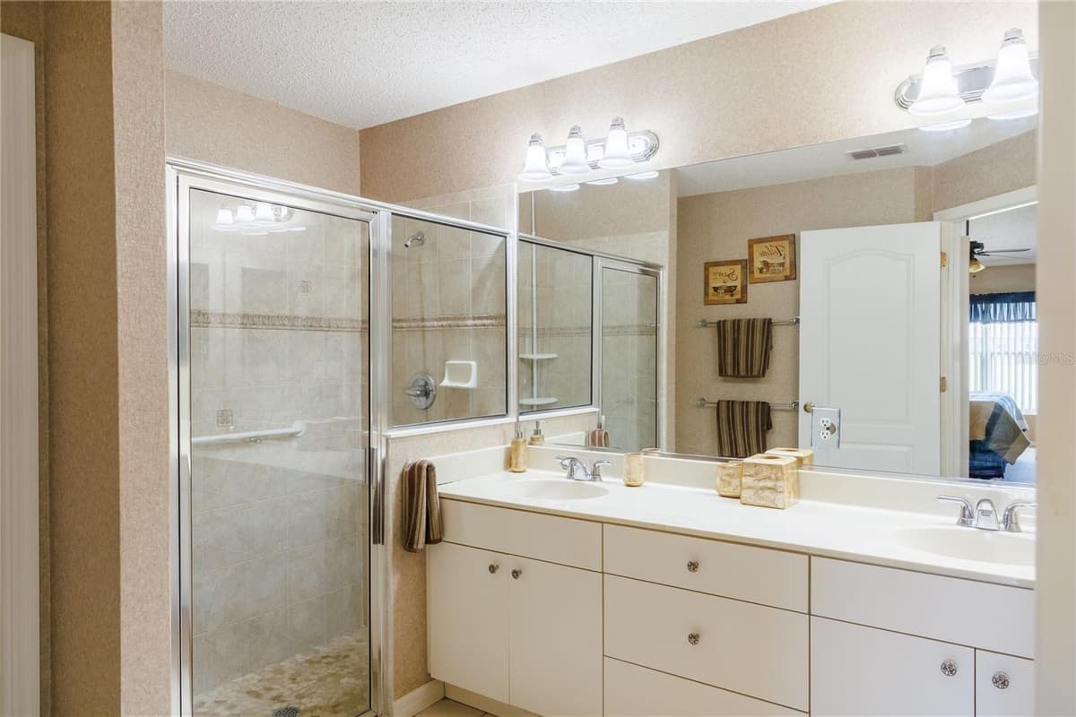 1124 CORINTH GREENS DRIVE — photo 19 of 22