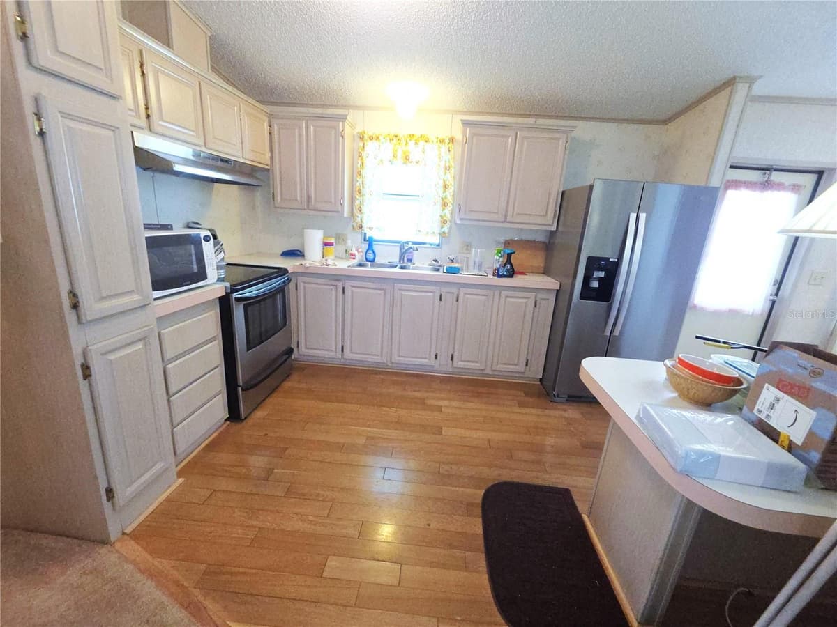 245 RAMSGATE WAY — photo 17 of 75