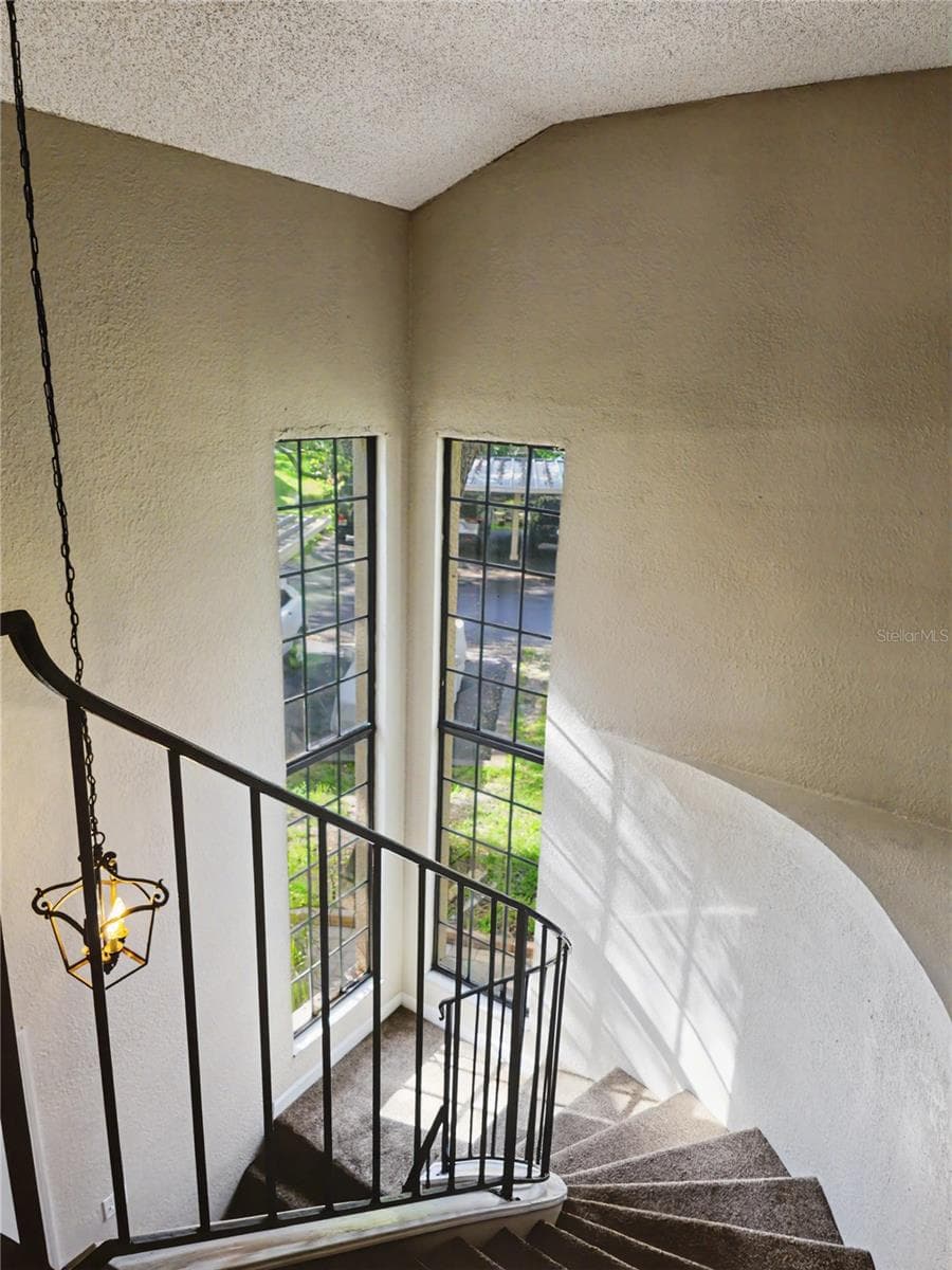 247 LOS PRADOS DRIVE — photo 20 of 29