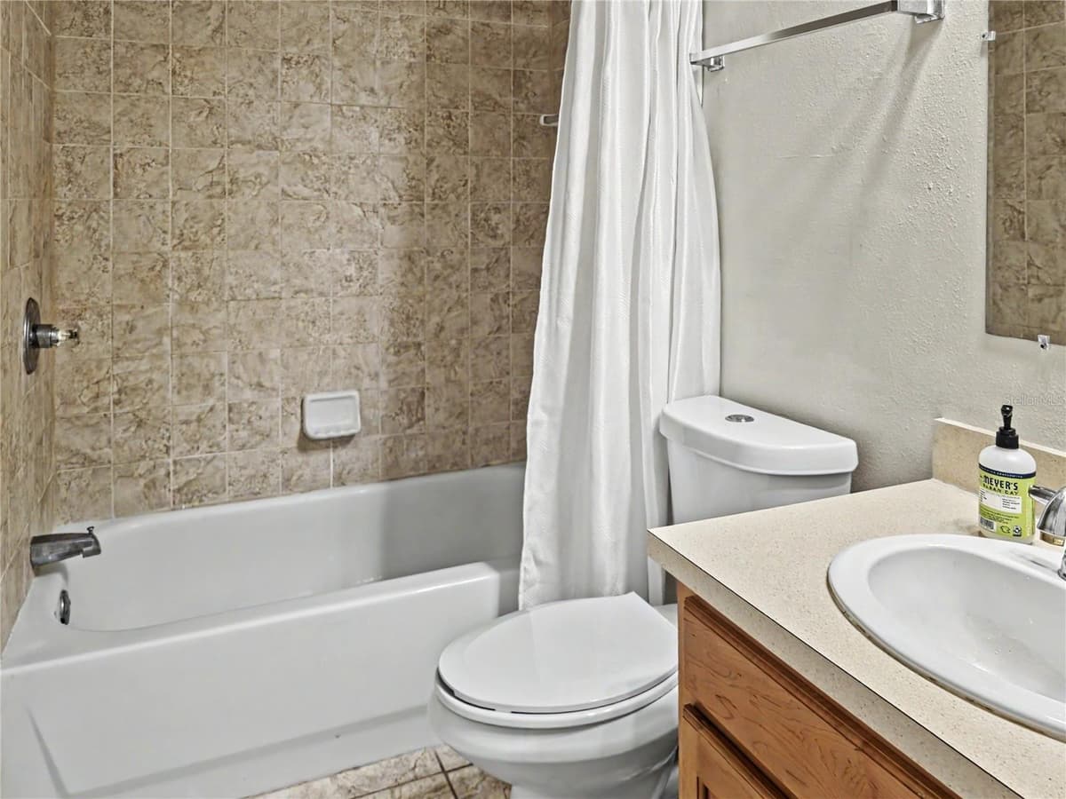 247 LOS PRADOS DRIVE — photo 10 of 29