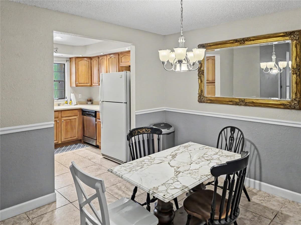 247 LOS PRADOS DRIVE — photo 17 of 29
