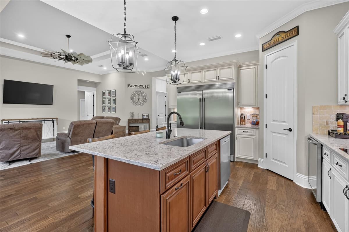 2564 DELPHI WOODS CIRCLE — photo 31 of 63