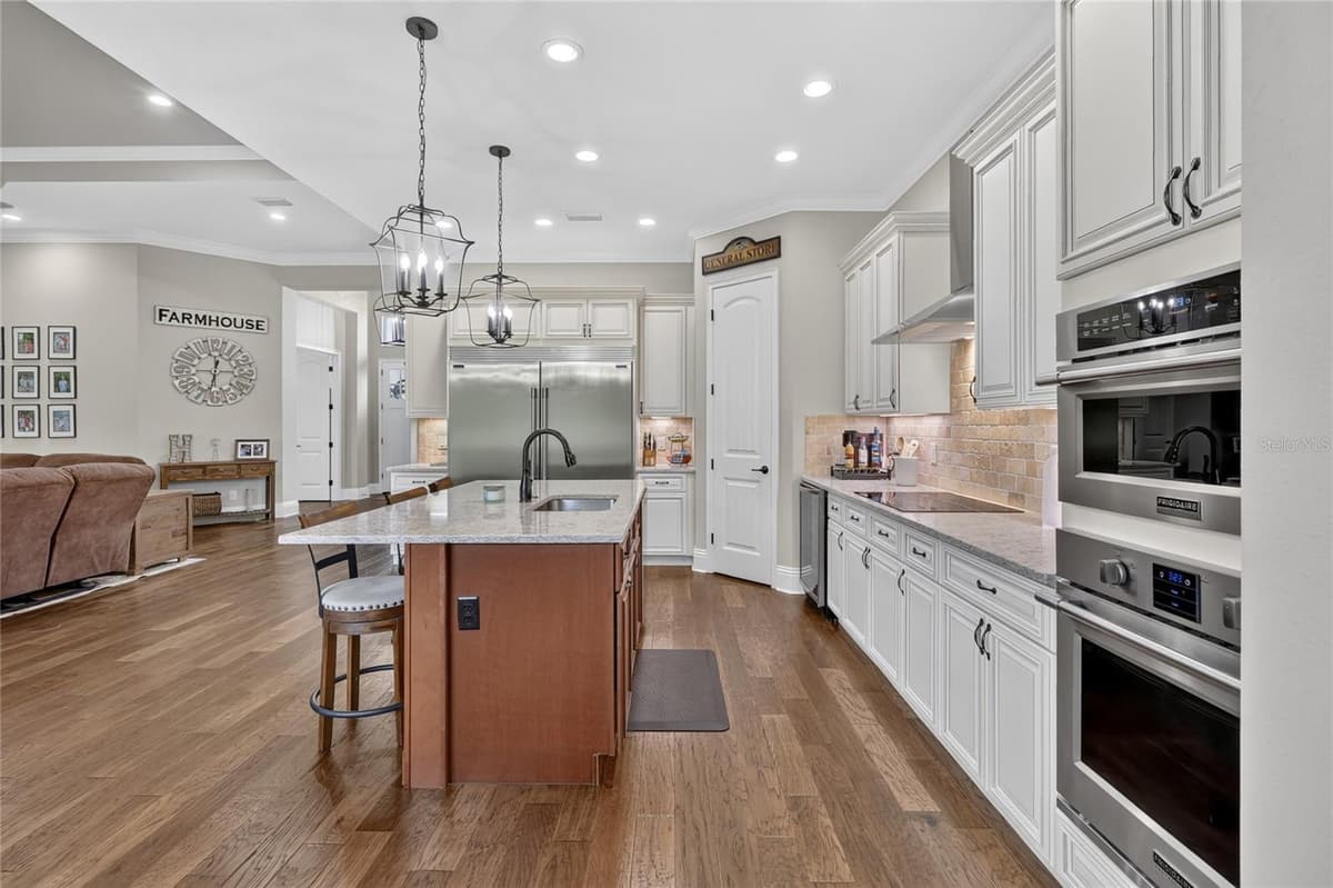 2564 DELPHI WOODS CIRCLE — photo 30 of 63