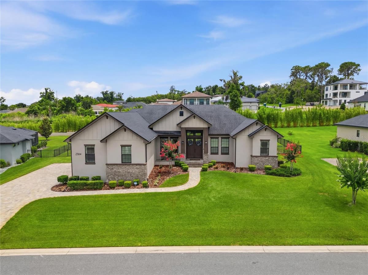 2564 DELPHI WOODS CIRCLE — photo 2 of 63