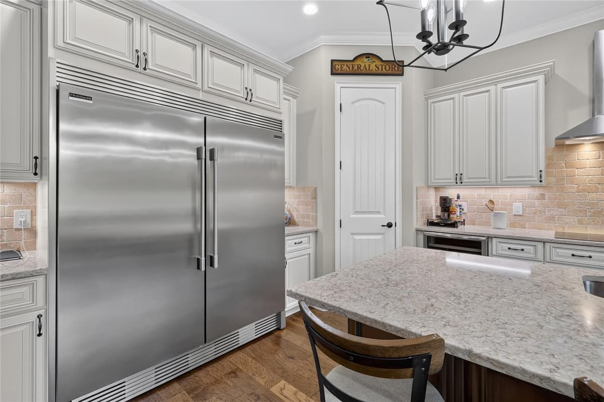 2564 DELPHI WOODS CIRCLE — photo 34 of 63