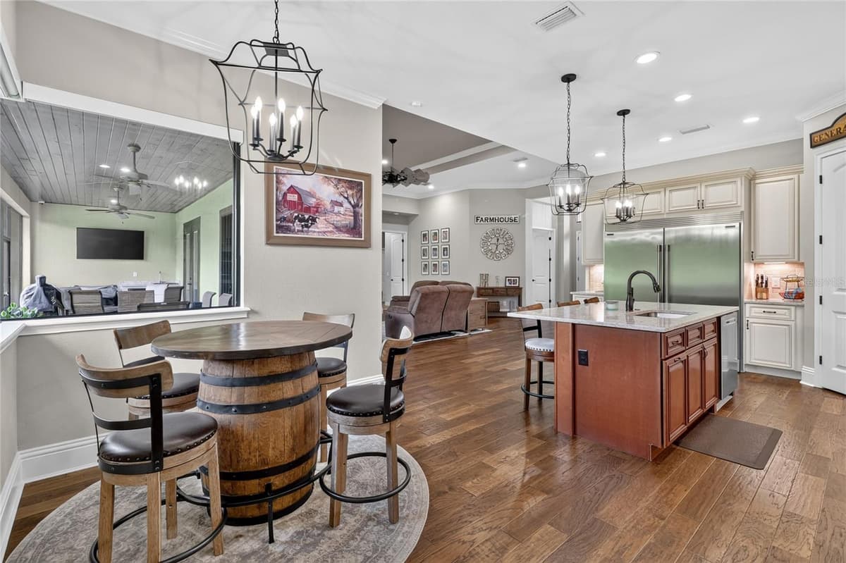 2564 DELPHI WOODS CIRCLE — photo 35 of 63