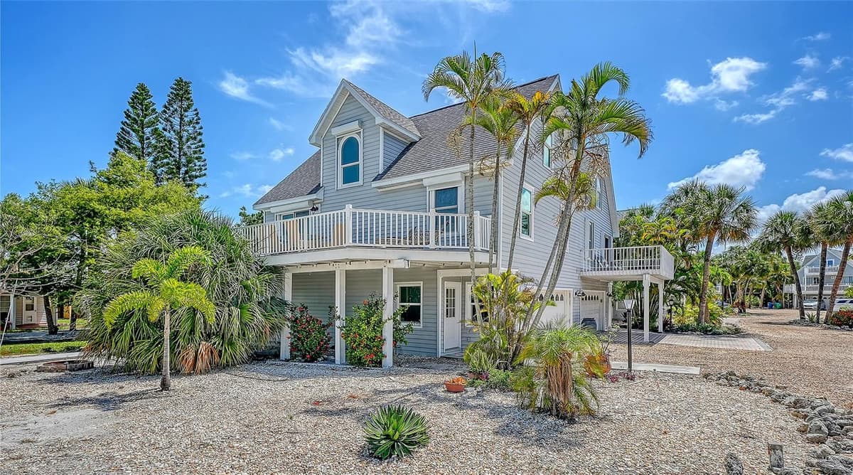 6327 GULF DRIVE — photo 3 of 45