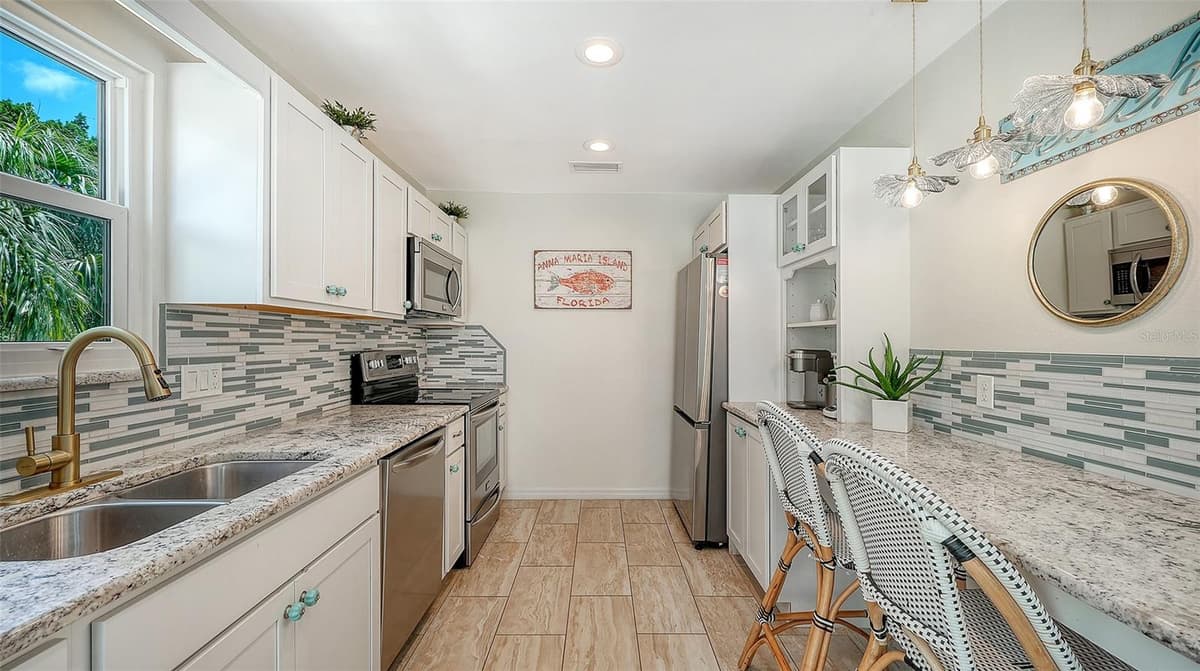 6327 GULF DRIVE — photo 11 of 45