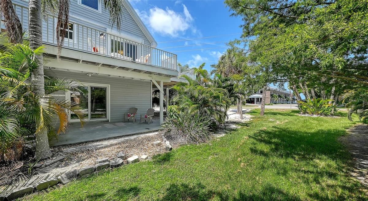 6327 GULF DRIVE — photo 39 of 45