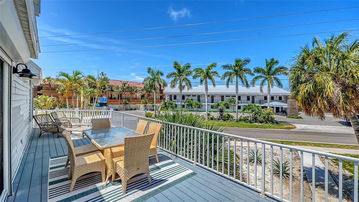 6327 GULF DRIVE — photo 32 of 45