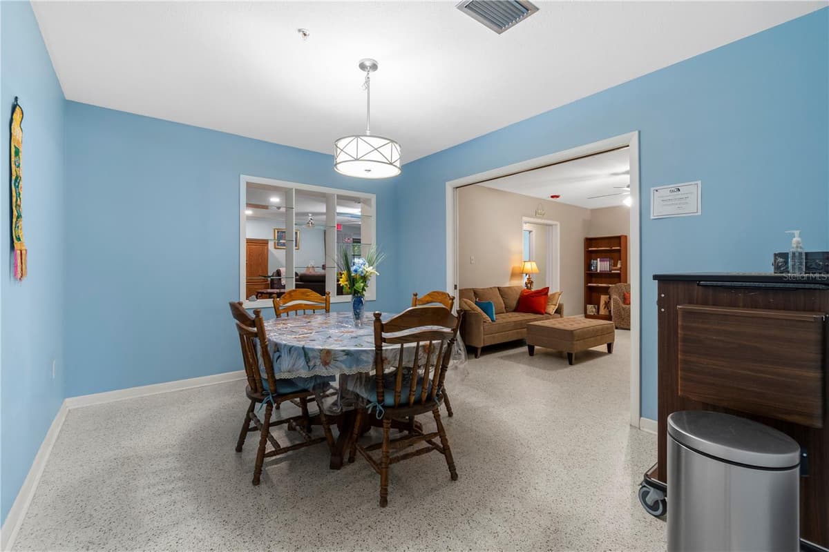 207 WHEELER ROAD — photo 13 of 38