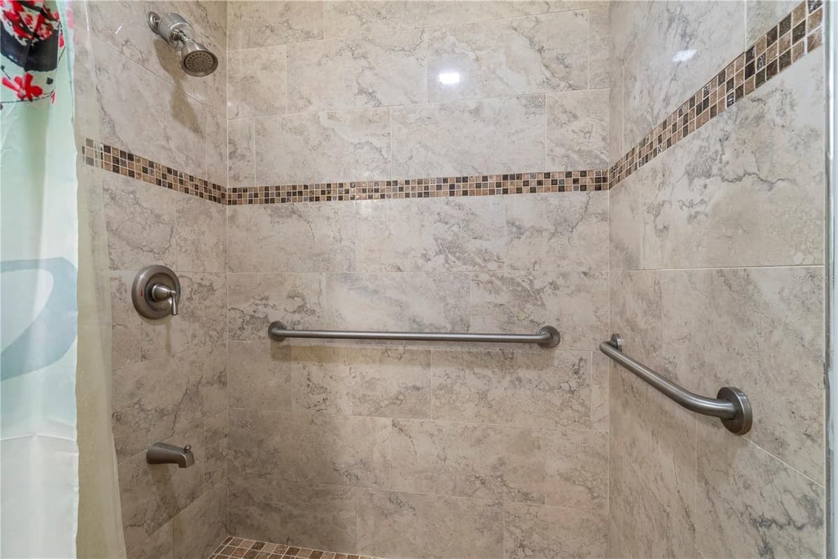 207 WHEELER ROAD — photo 19 of 38