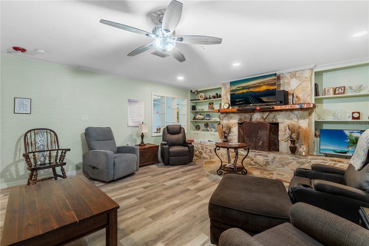 207 WHEELER ROAD — photo 5 of 38