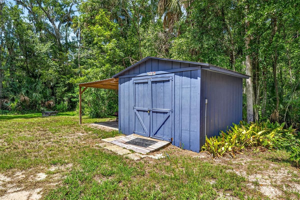 4600 LEWOODS DRIVE — photo 53 of 89