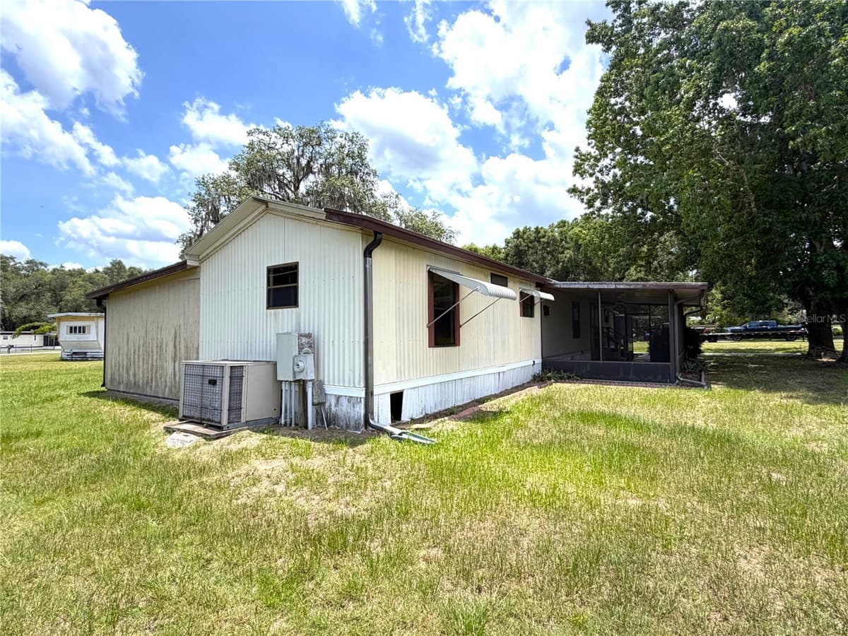 1355 REED TERRACE — photo 38 of 40