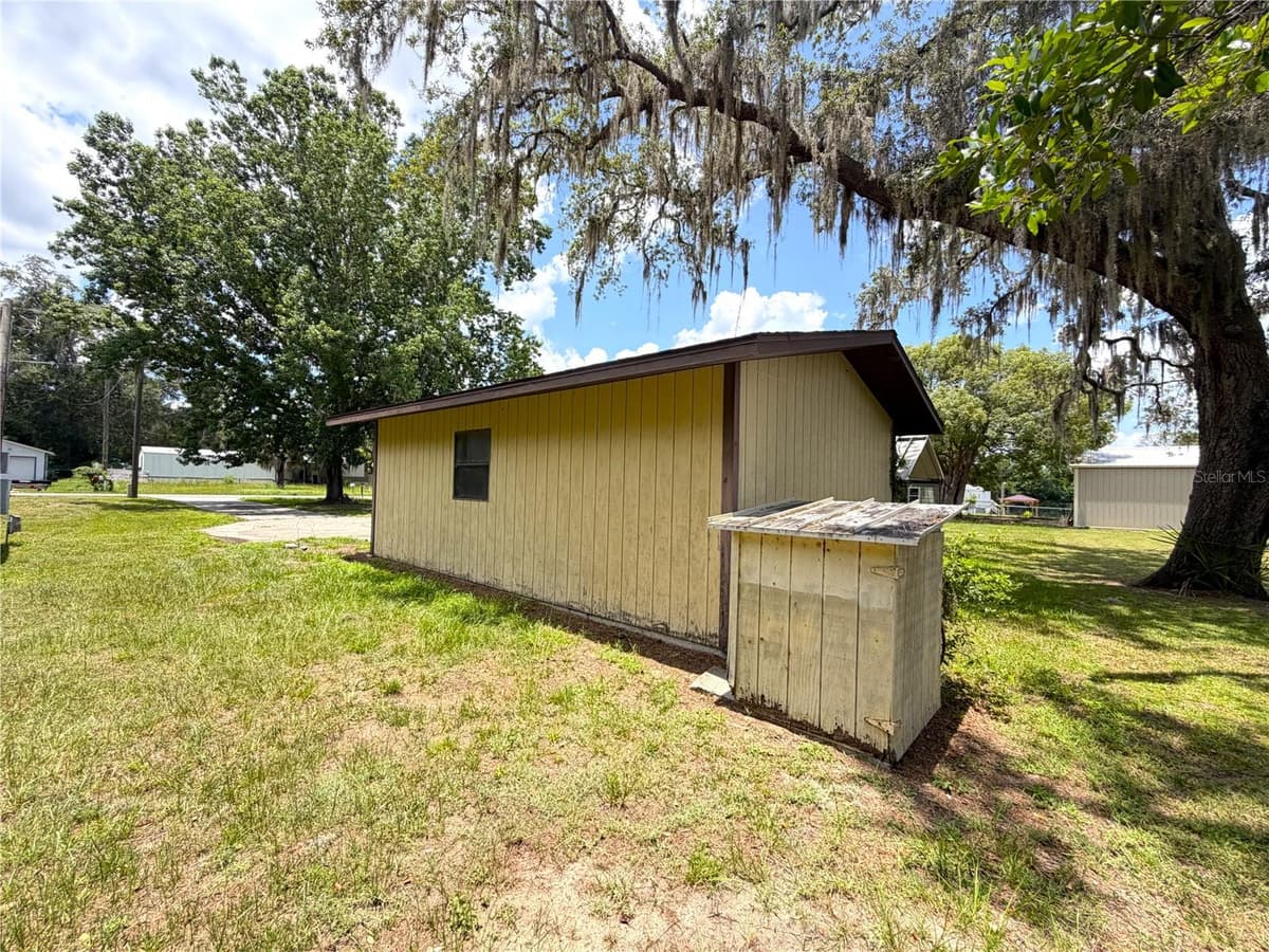 1355 REED TERRACE — photo 32 of 40