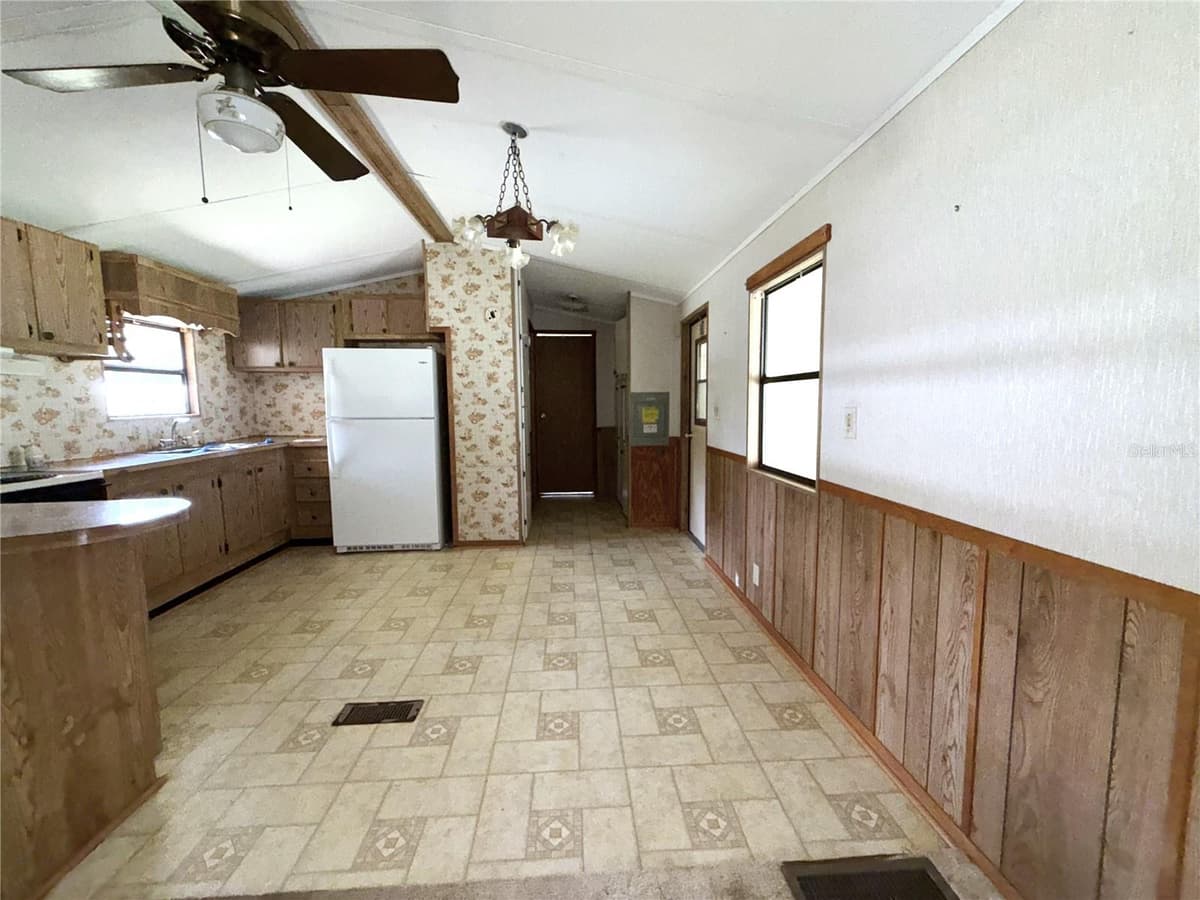 1355 REED TERRACE — photo 16 of 40