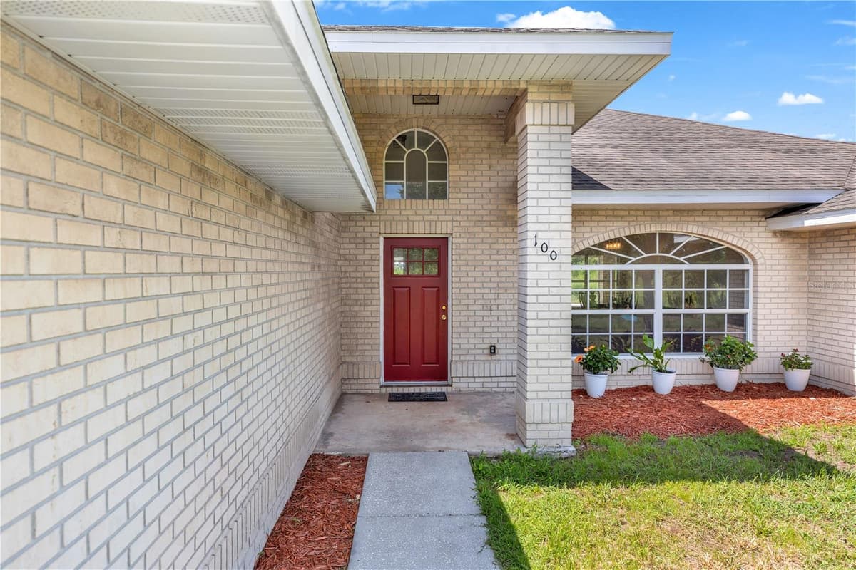 1005 WHISPRING CREEK WAY — photo 2 of 42