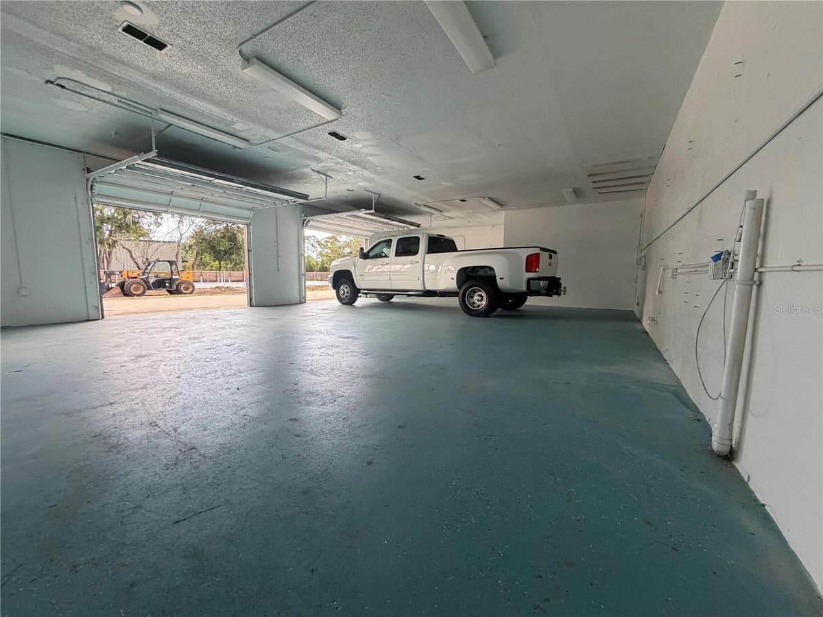 2724 HIBISCUS DRIVE — photo 9 of 15