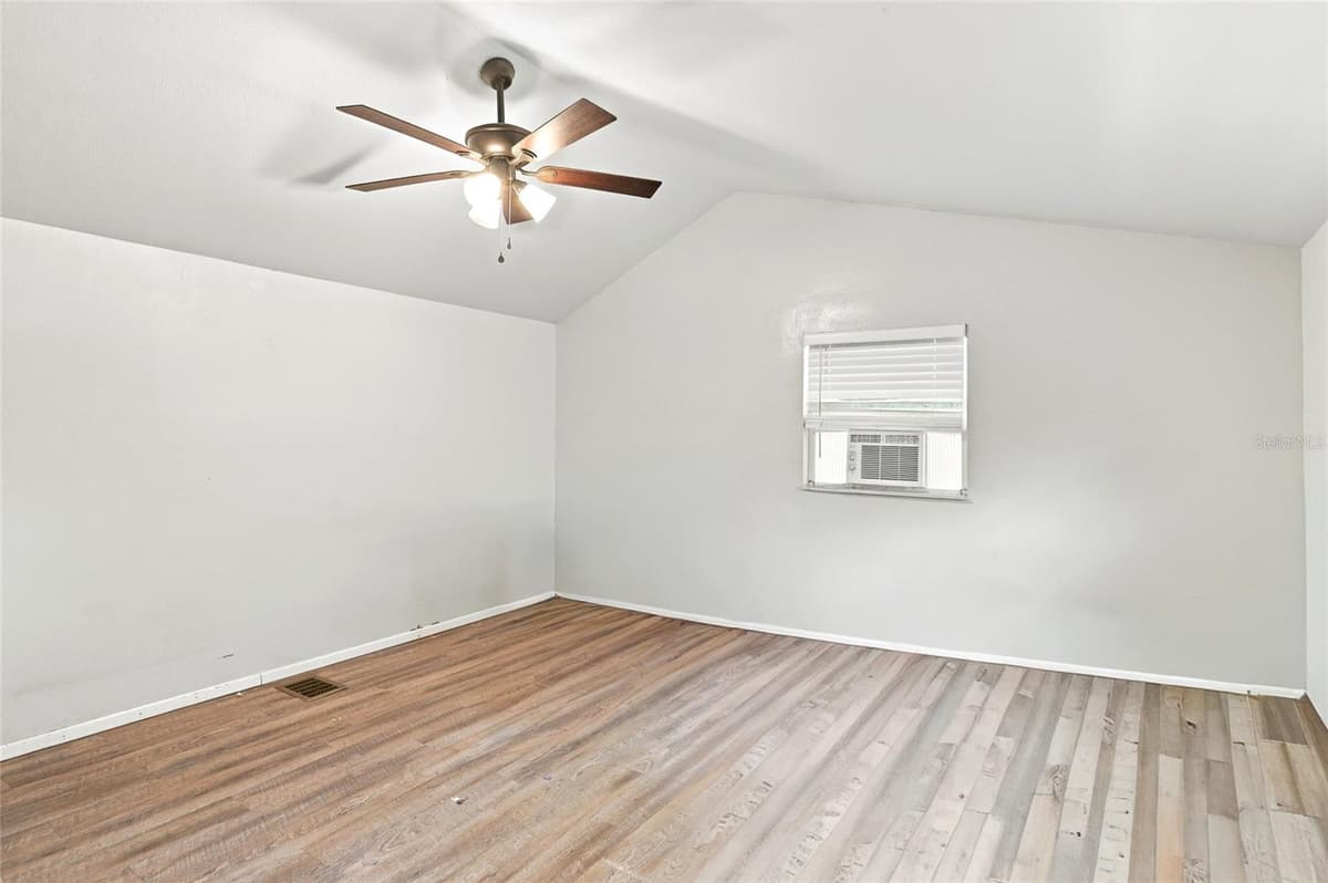 1518 DICKENS ROAD — photo 29 of 50