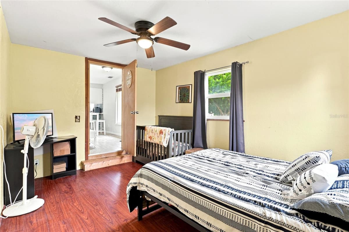 1518 DICKENS ROAD — photo 21 of 50