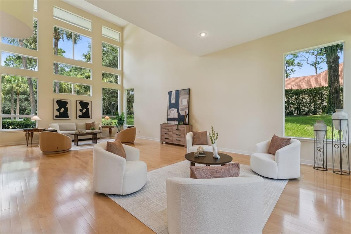 632 CLUB CIRCLE — photo 11 of 49