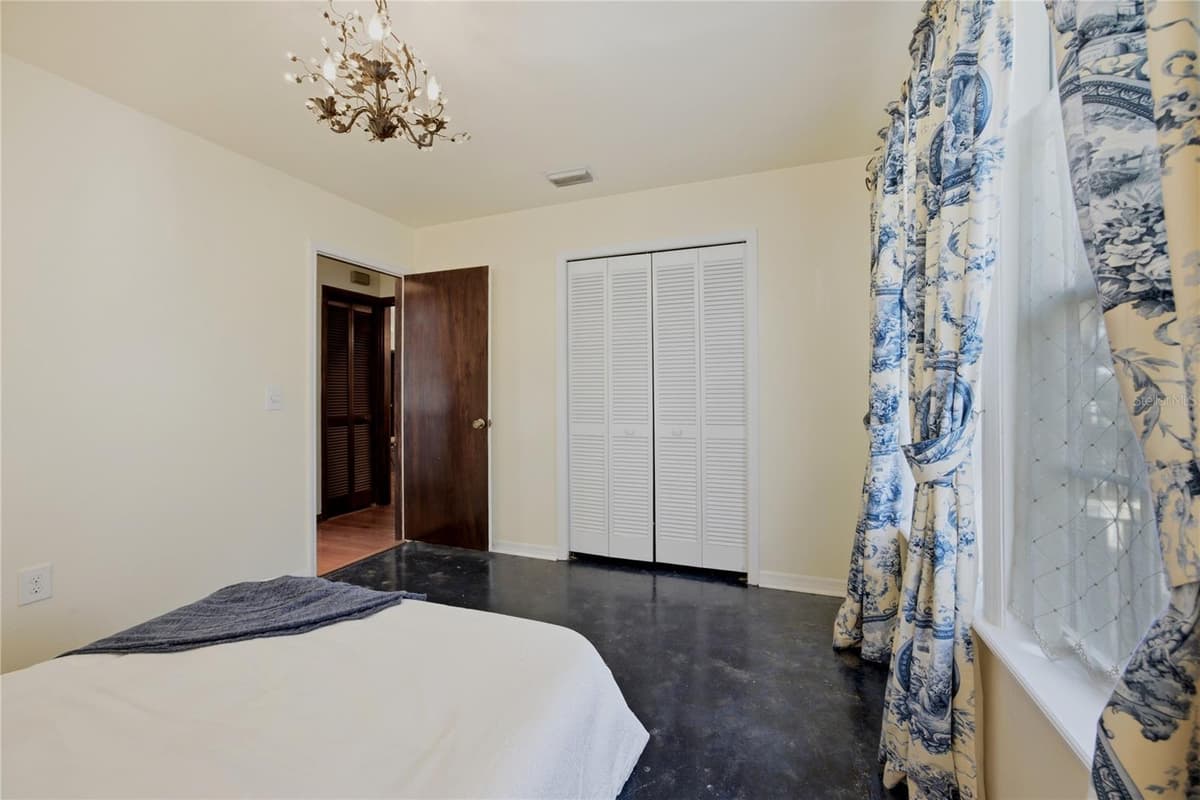 10709 31ST PLACE — photo 31 of 65