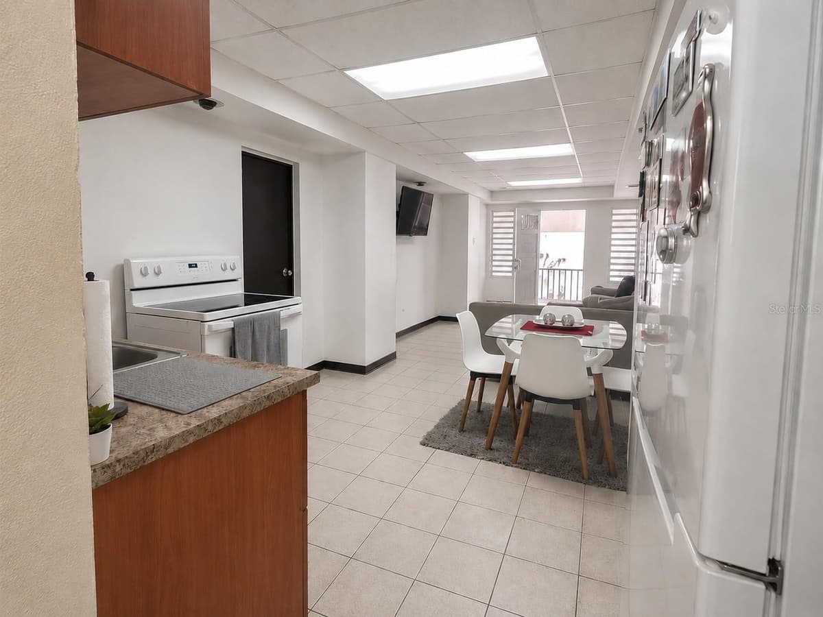 1716 SAN ALFONSO — photo 10 of 20