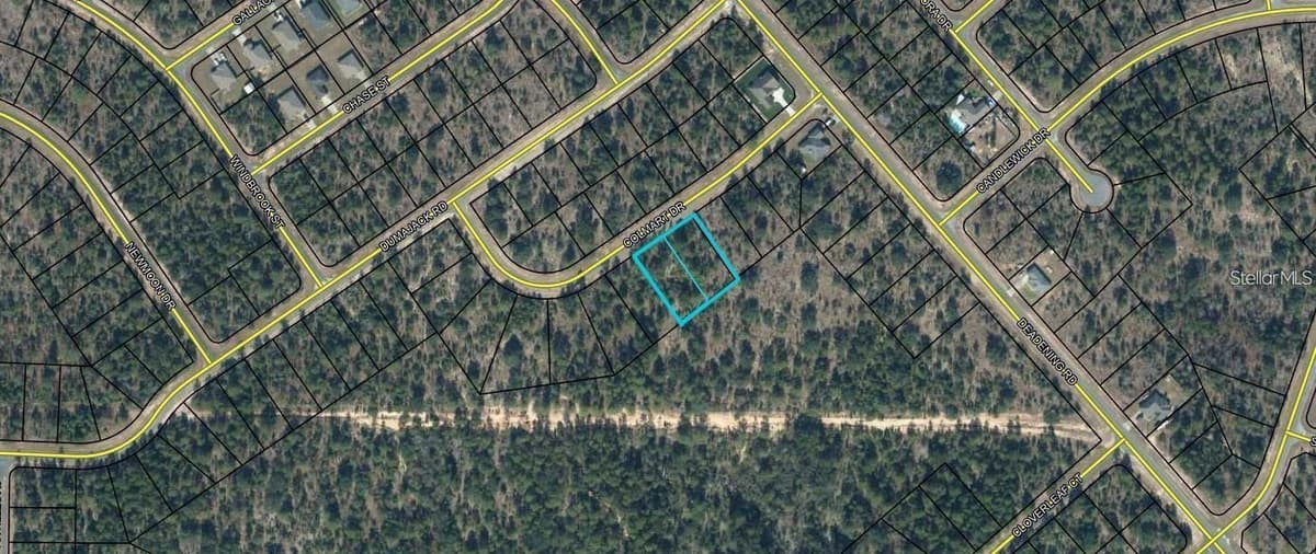 COLMART DRIVE — photo 3 of 3
