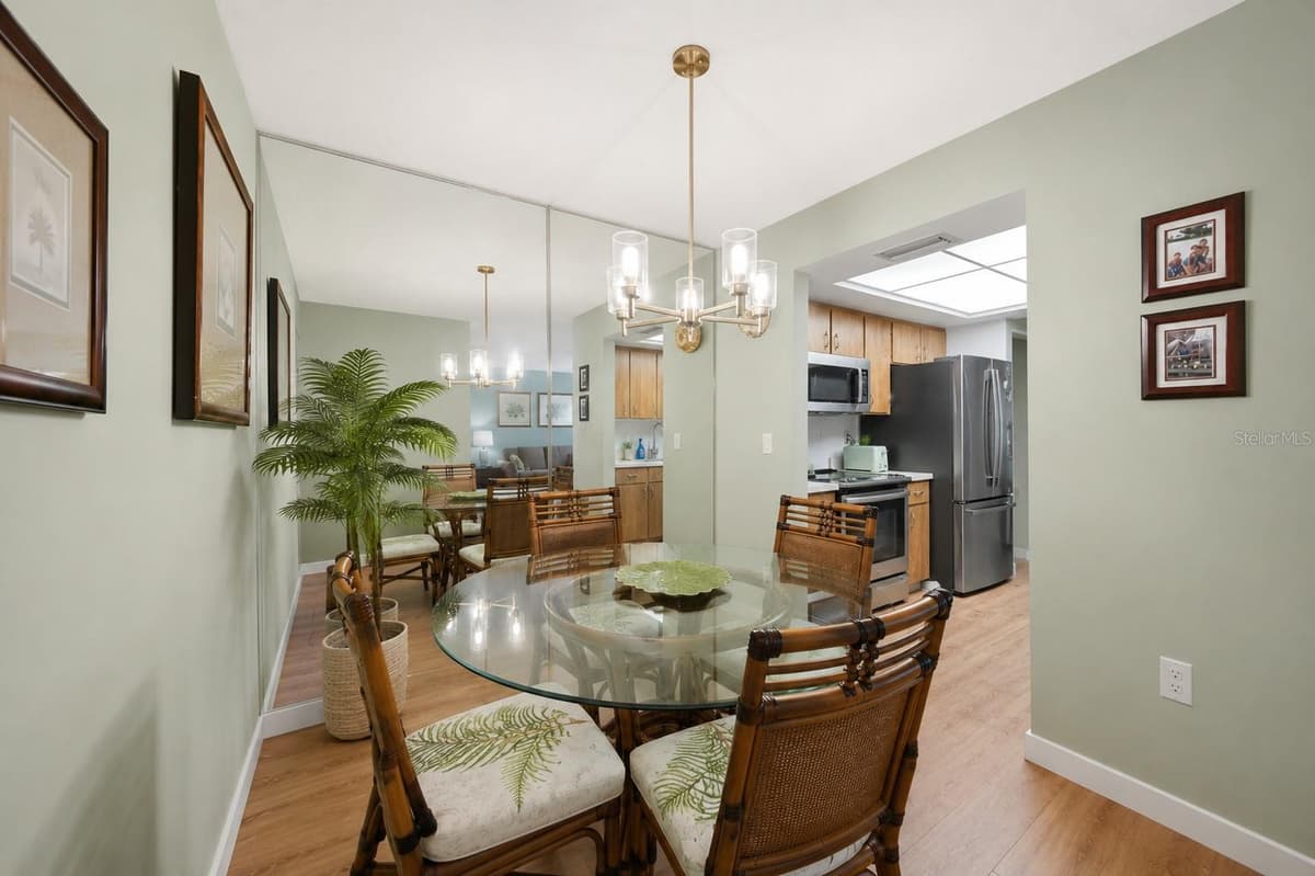 22375 EDGEWATER DRIVE — photo 9 of 24
