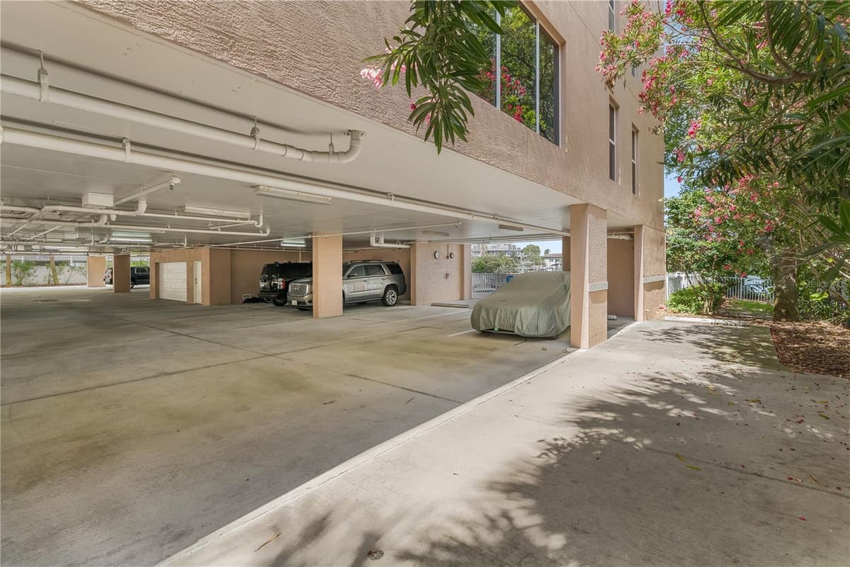 3805 GULF BOULEVARD — photo 40 of 41