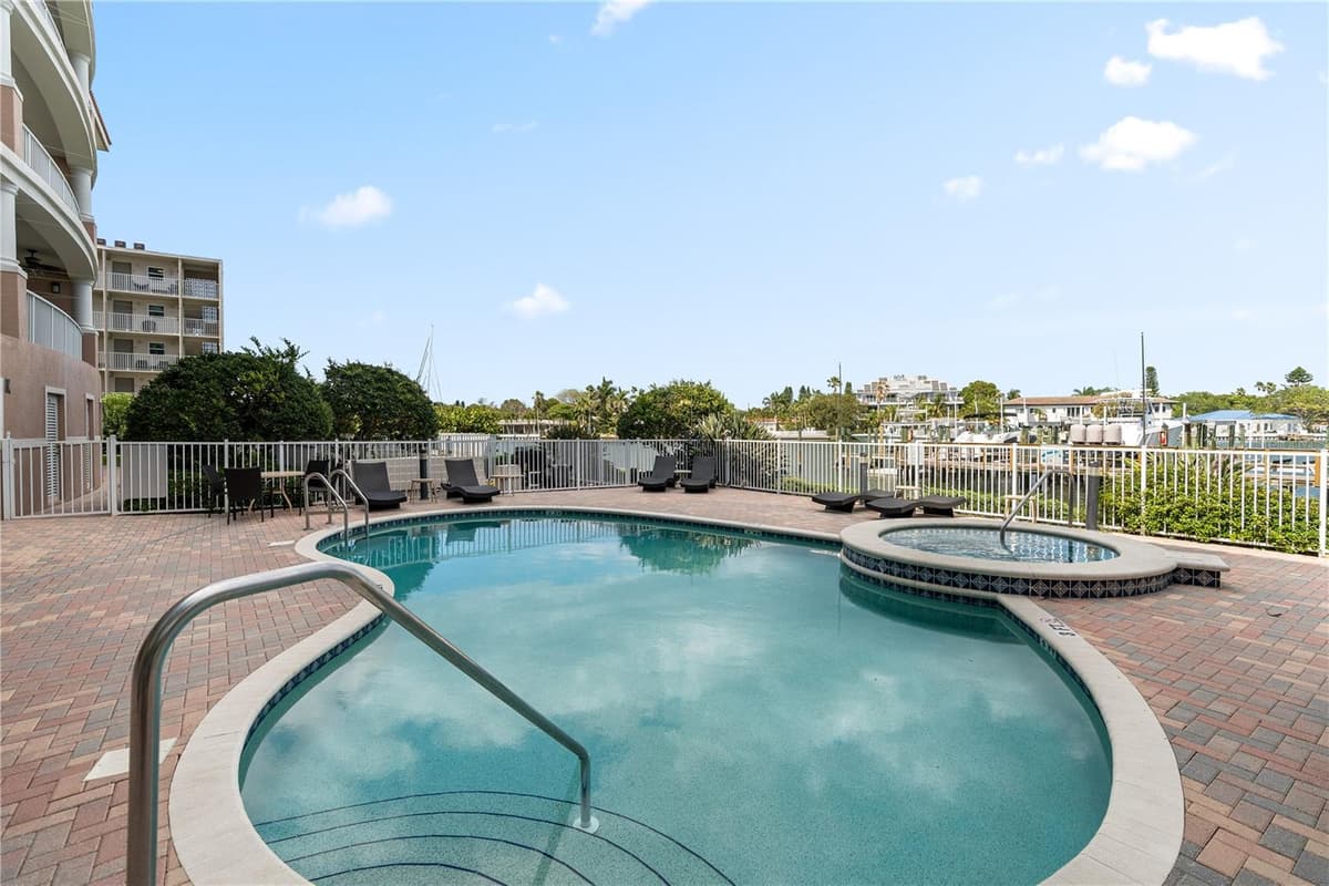 3805 GULF BOULEVARD — photo 41 of 41