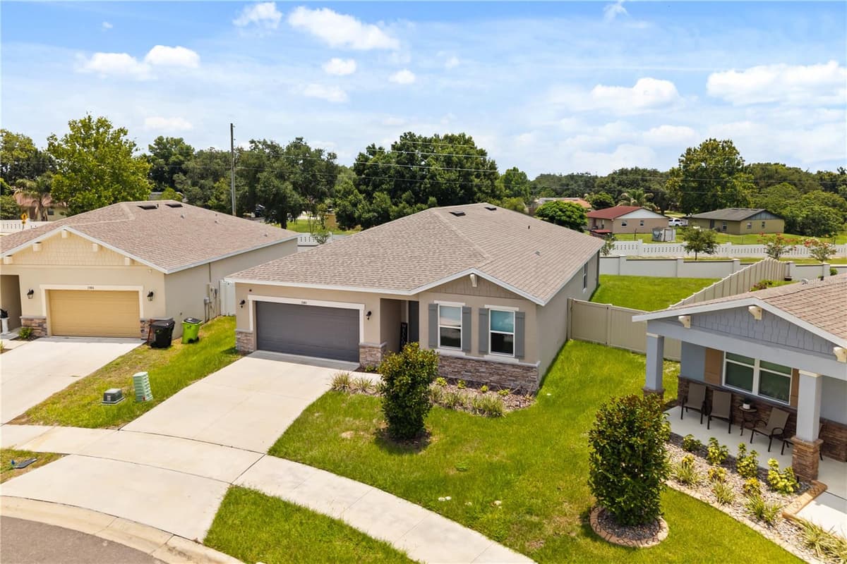 1580 BLUE LAGOON CIRCLE — photo 5 of 40