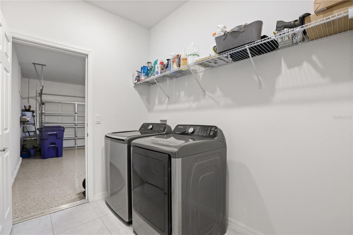 1580 BLUE LAGOON CIRCLE — photo 30 of 40