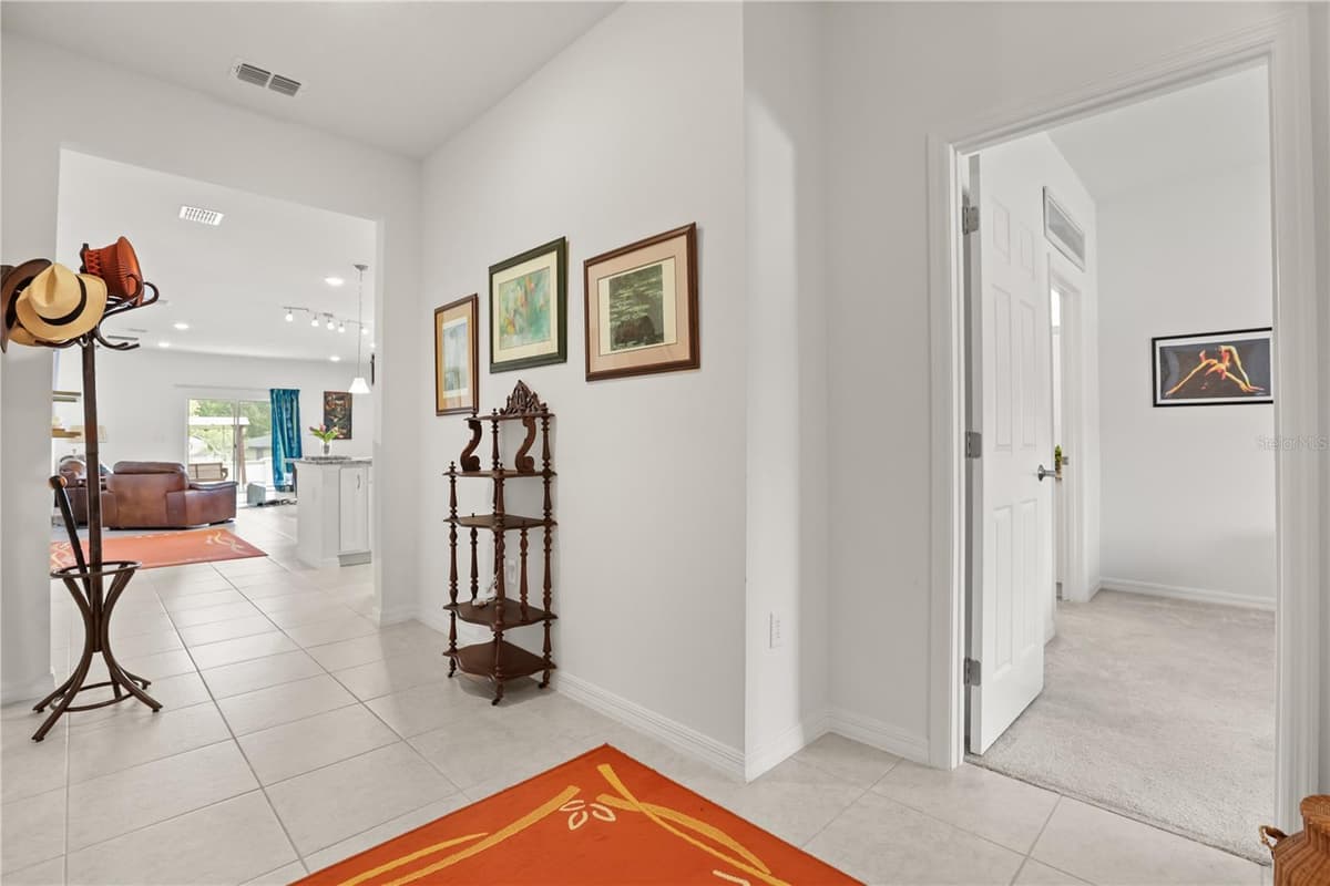 1580 BLUE LAGOON CIRCLE — photo 14 of 40