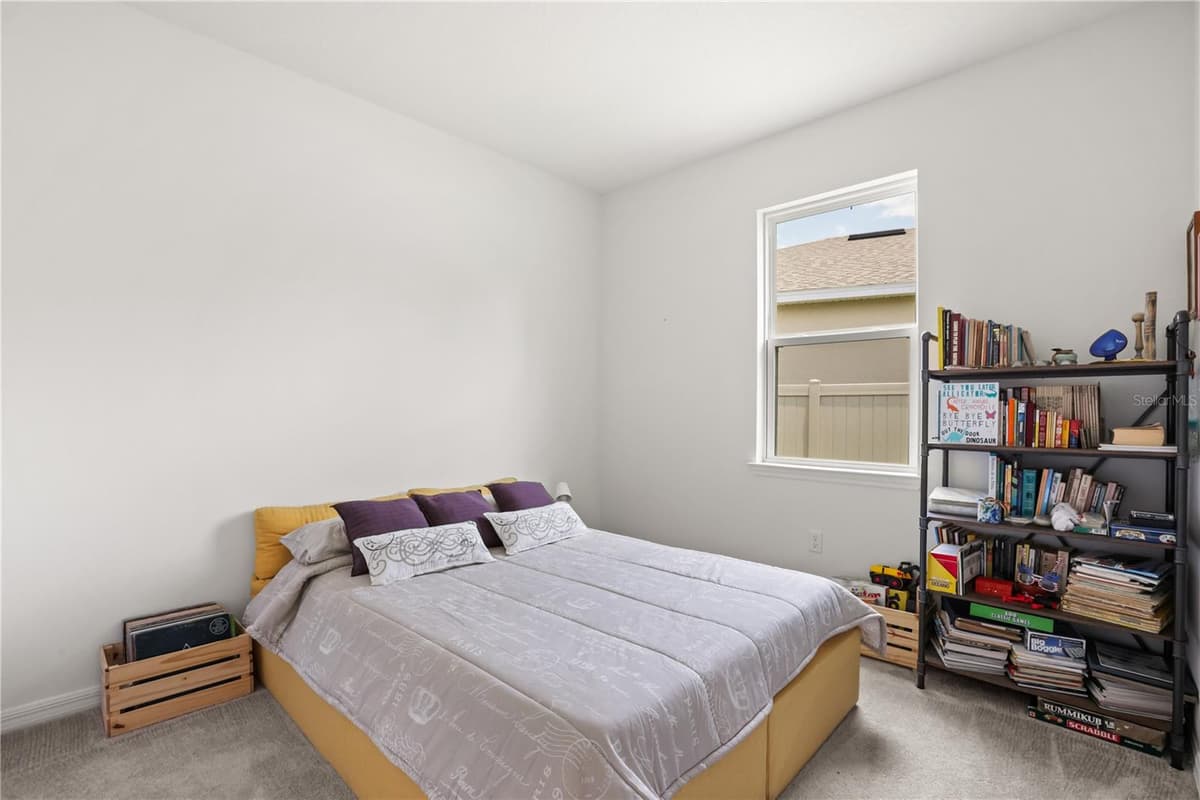 1580 BLUE LAGOON CIRCLE — photo 28 of 40