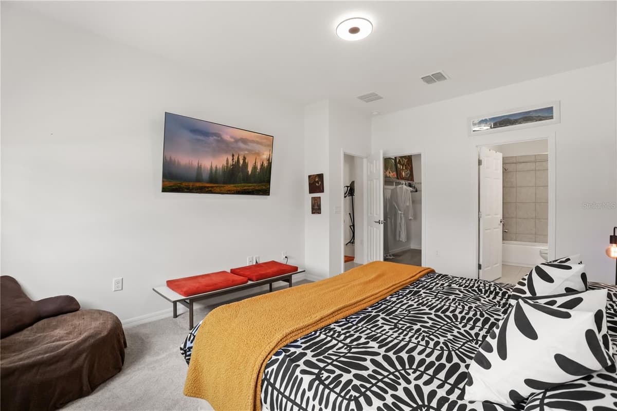 1580 BLUE LAGOON CIRCLE — photo 16 of 40