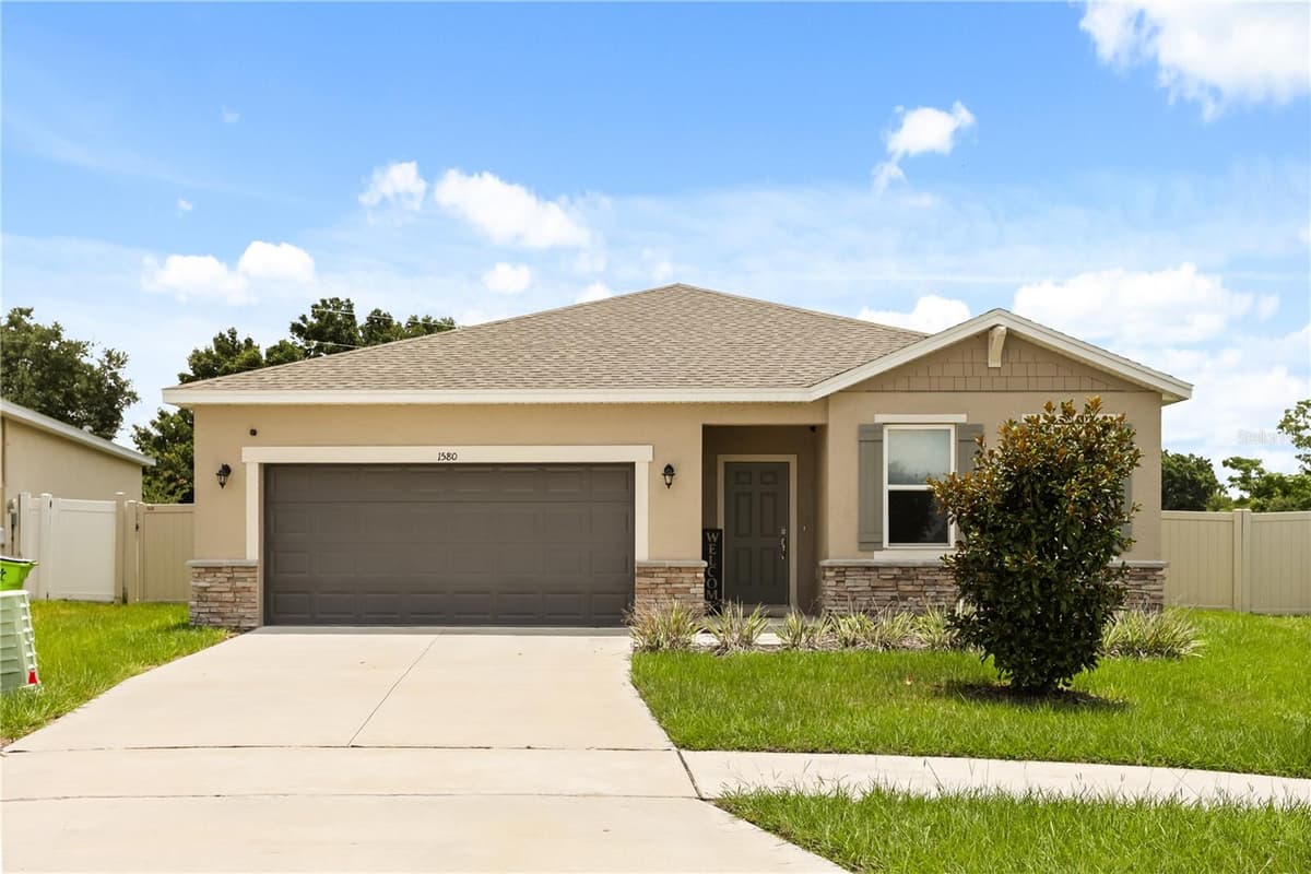 1580 BLUE LAGOON CIRCLE — photo 2 of 40