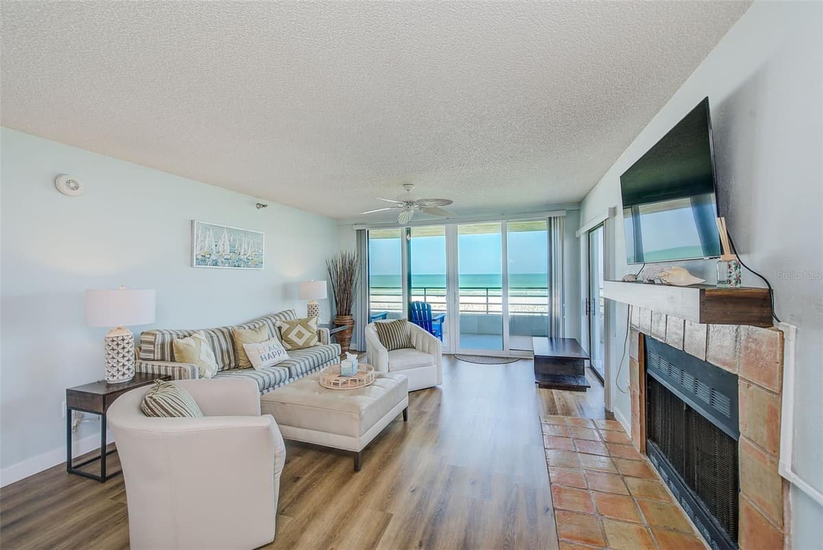 420 GULF BOULEVARD — photo 18 of 56