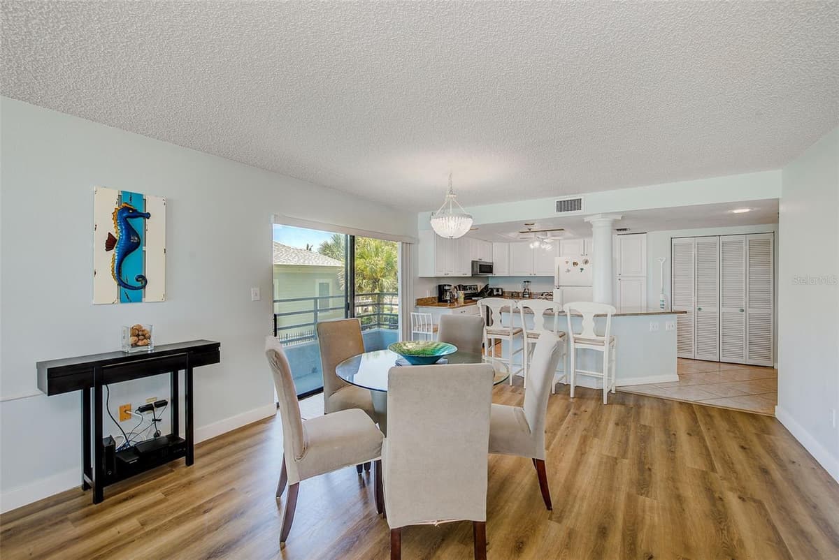 420 GULF BOULEVARD — photo 15 of 56
