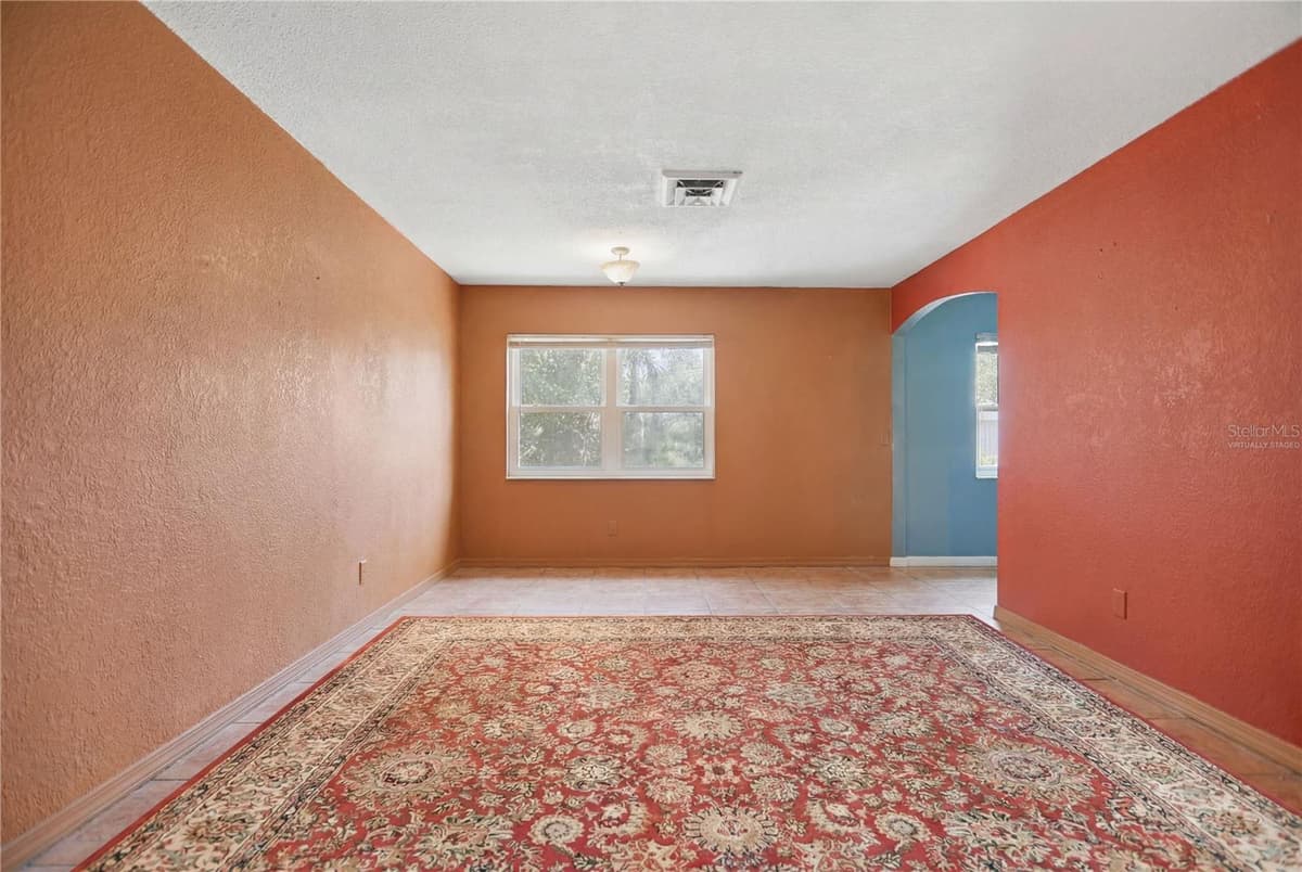 120 VALENCIA ROAD — photo 6 of 21