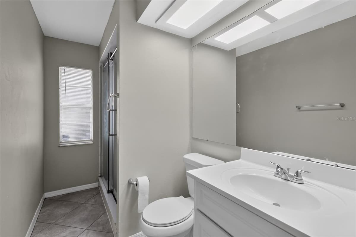 9504 VIA SEGOVIA — photo 16 of 22