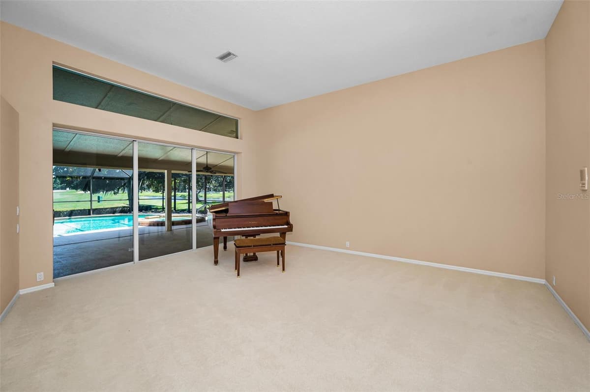 4995 CAMBERLEY LANE — photo 7 of 57