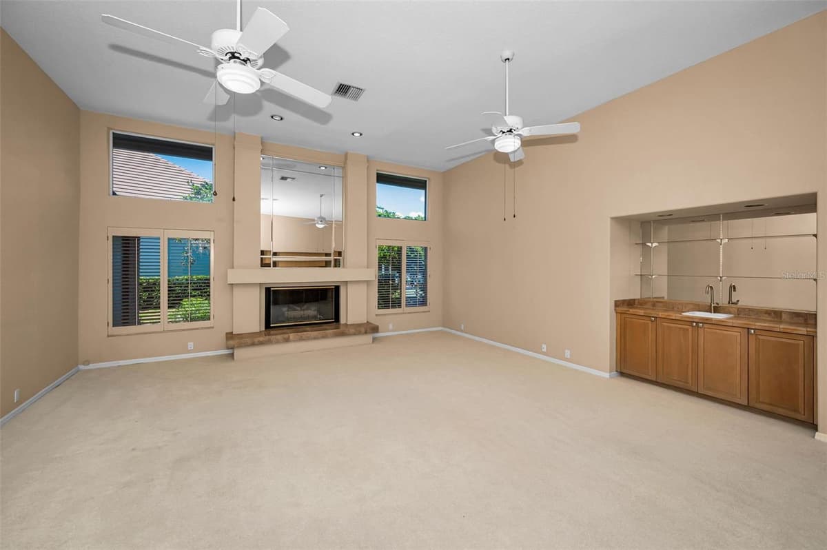 4995 CAMBERLEY LANE — photo 5 of 57