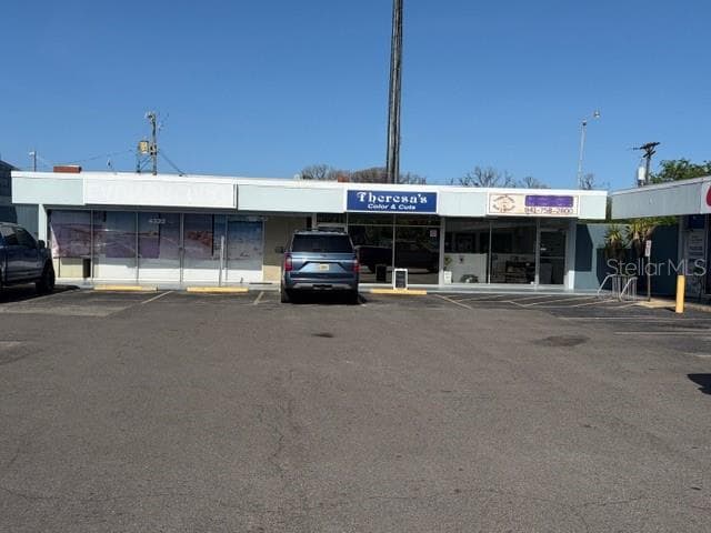 4328 101ST STREET — photo 2 of 6