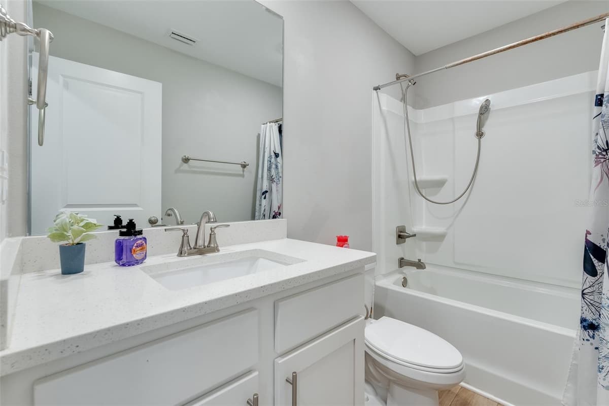 274 BAYOU BEND LANE — photo 21 of 37