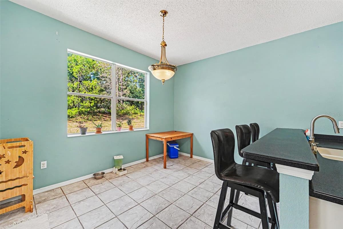 10724 PATRICK AVE — photo 8 of 27